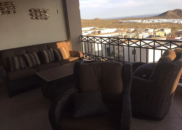 Villa Ventanas & Residences